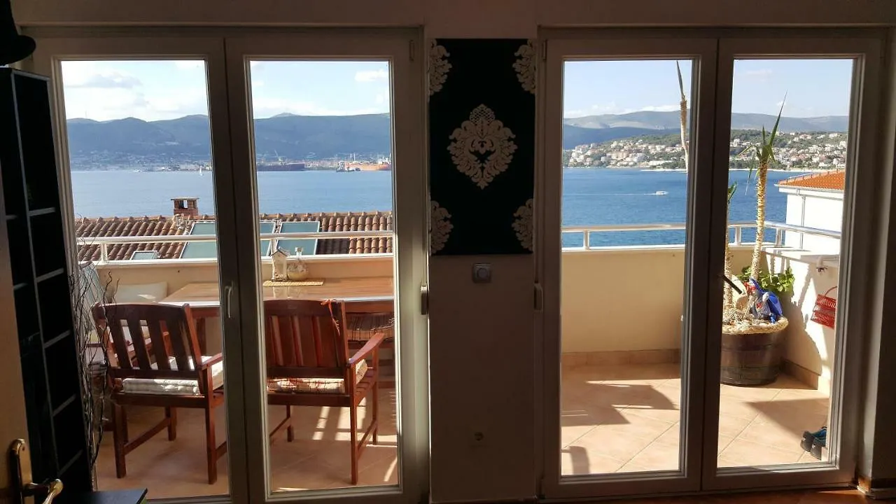 Apartman Tamara Traù Appartamento